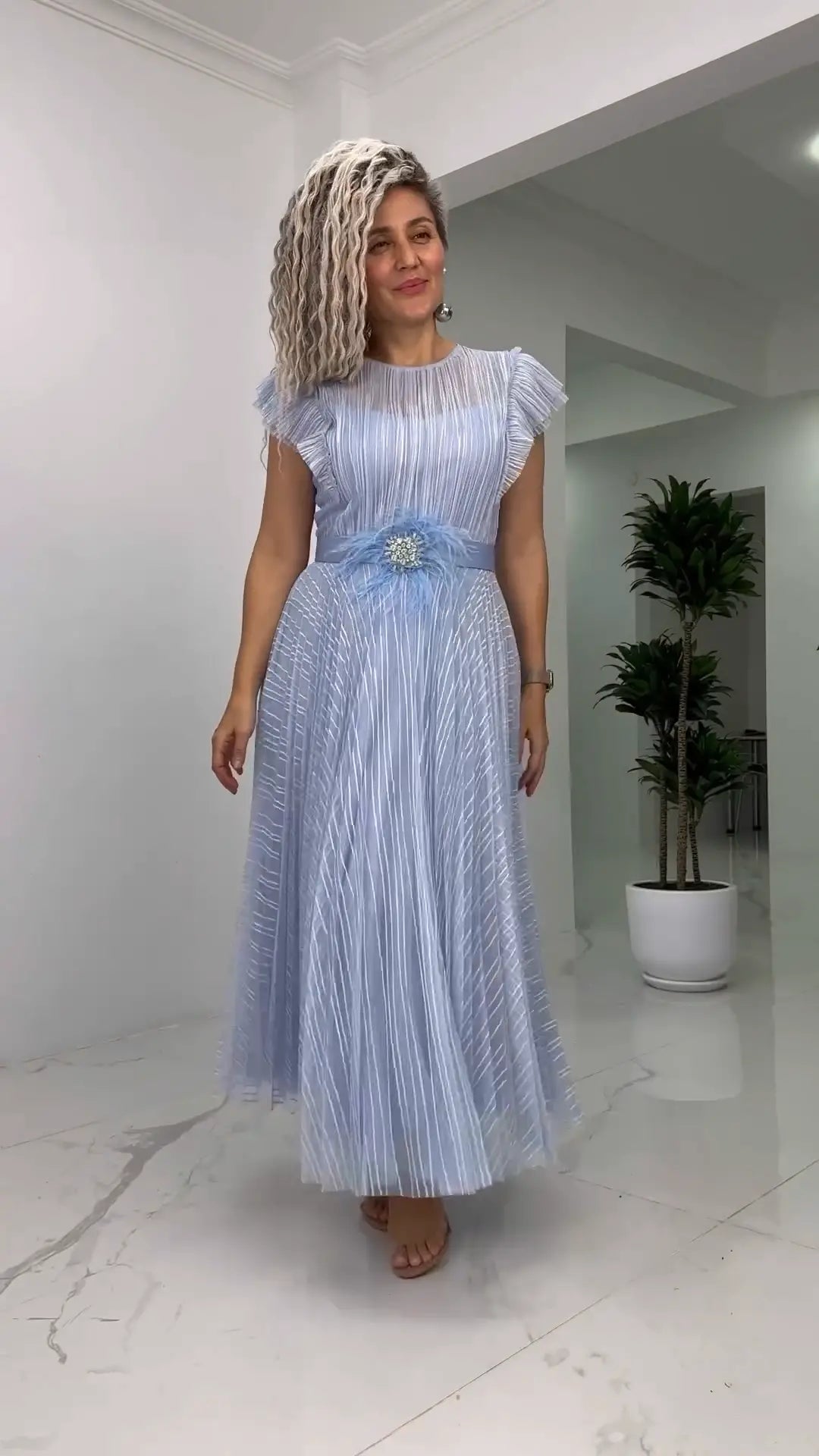 Aura | Abito in chiffon con vestibilità aderente