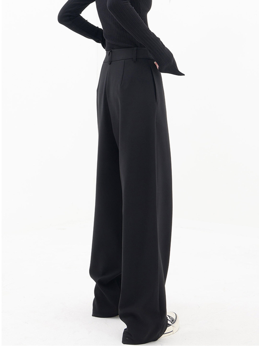 Tina | Pantaloni Baggy Moderni