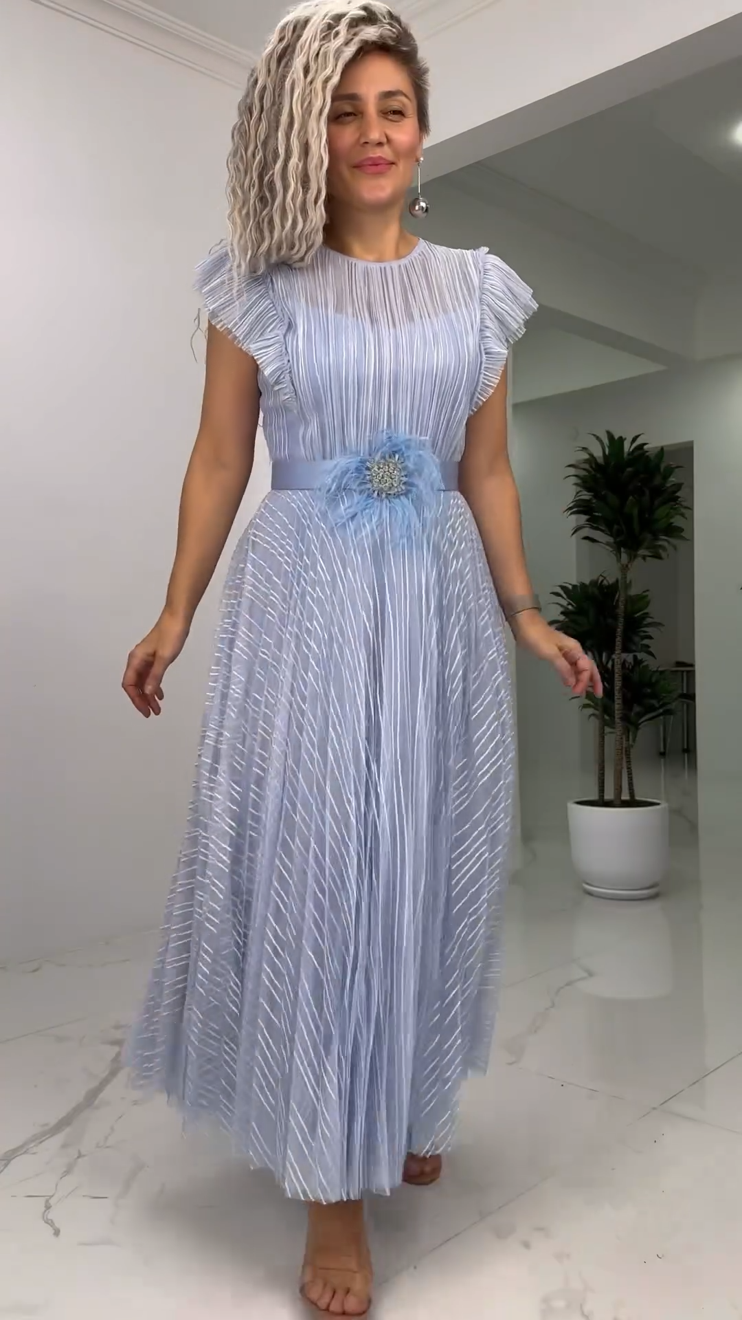 Aura | Abito in chiffon con vestibilità aderente