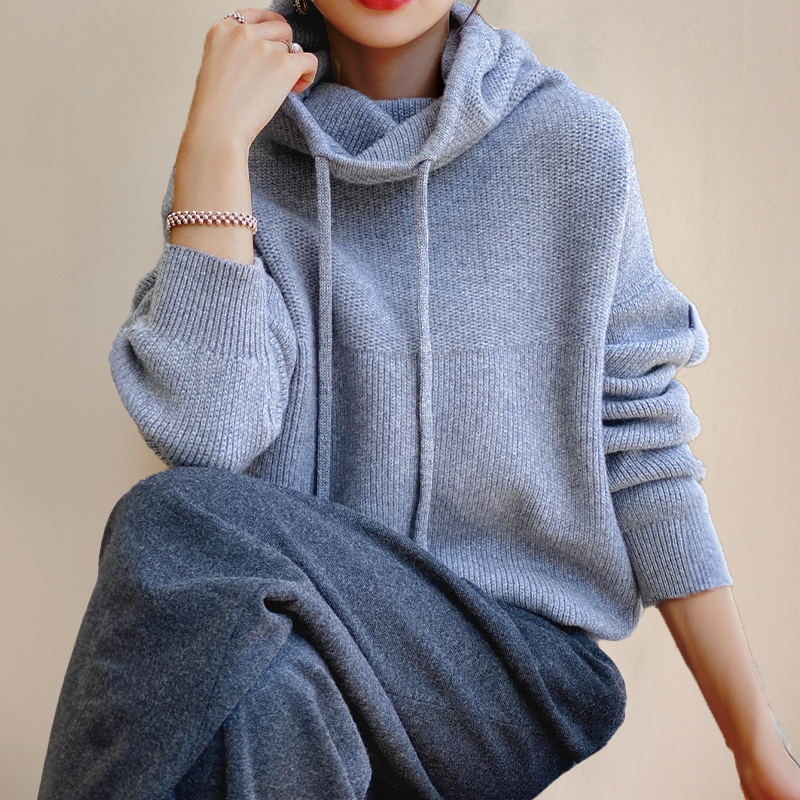 Charlotte | Maglione Con Collo Alto e Cappuccio