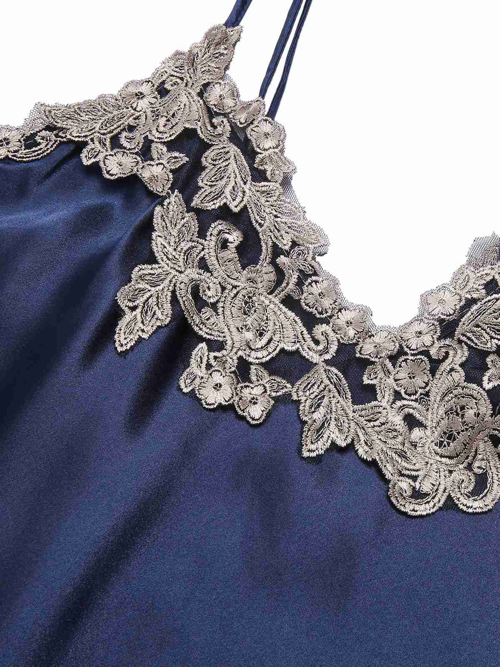 Lisa | Camicia da Notte in Satin Artificiale Ricamato 