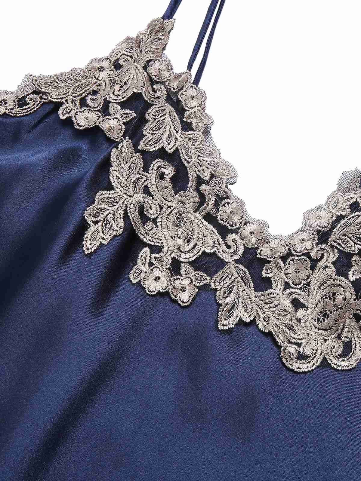 Lisa | Camicia da Notte in Satin Artificiale Ricamato 