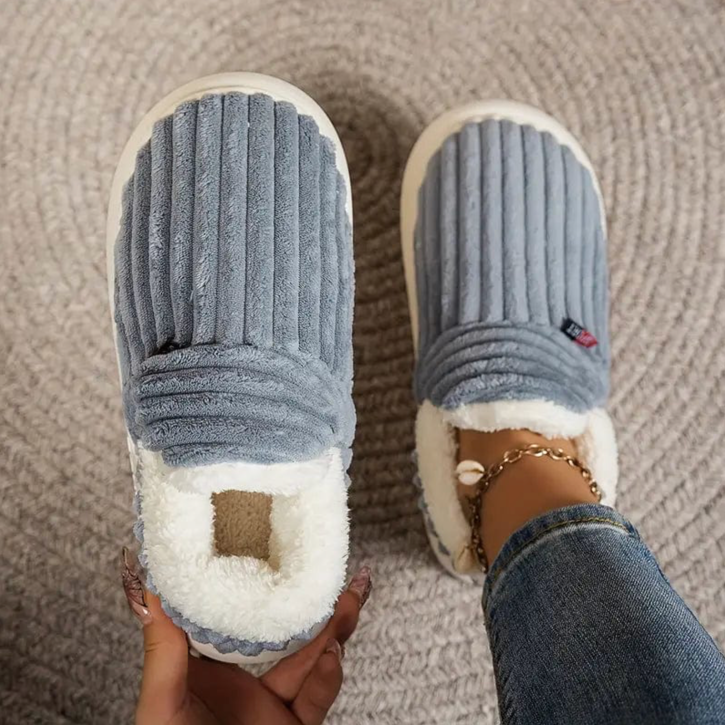 Fluffy | Pantofole Calde in Colori Trendy
